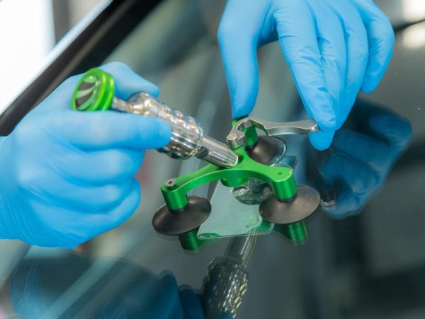 Autoglasreparatur Injektor